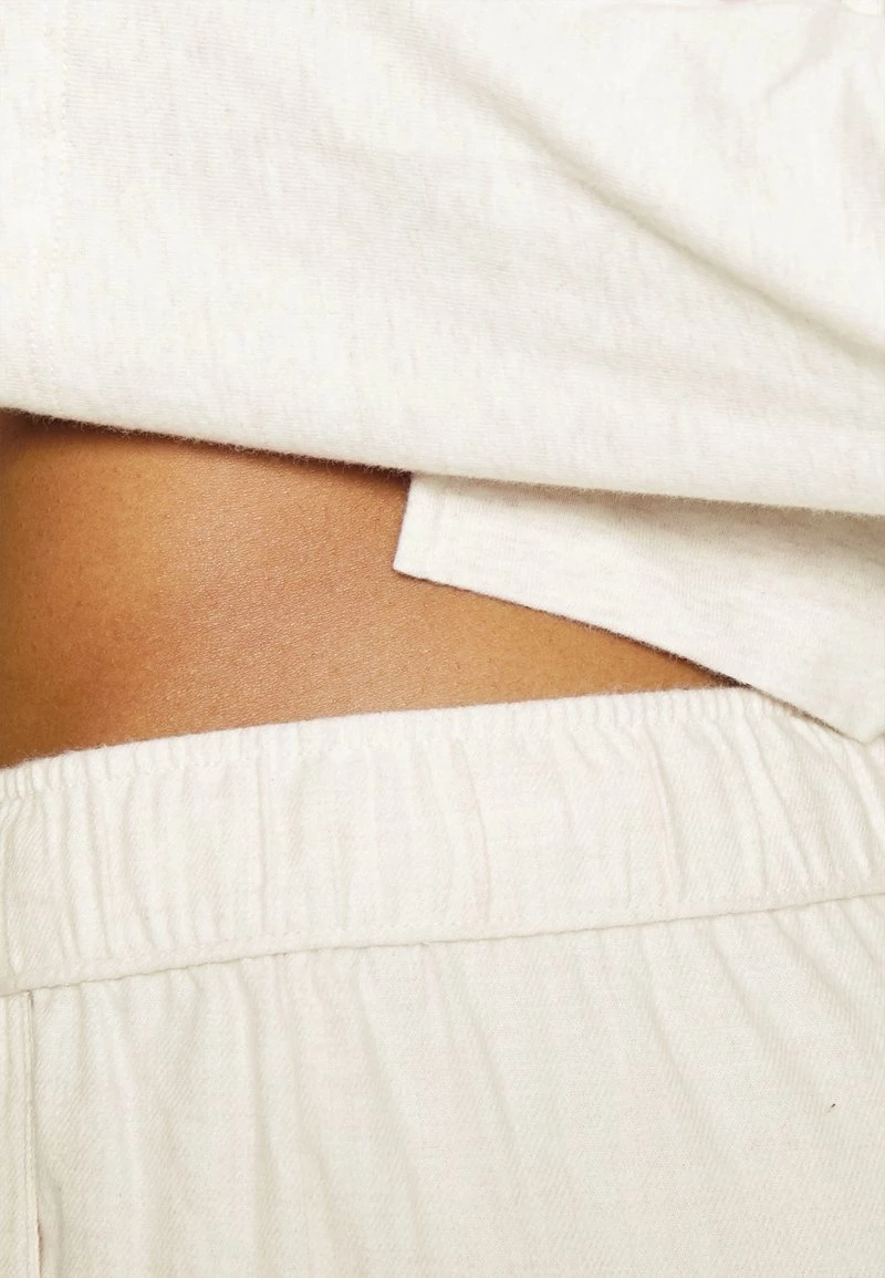 Triumph SETS CHARACTER BUTTONS Pyjama Skin Femme – Image 6