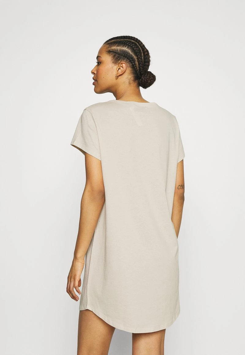 Triumph NIGHTDRESSES Chemise De Nuit / Nuisette Creamy Dream Femme – Image 3