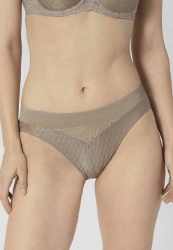 Triumph AZALEA Slip Mink Femme