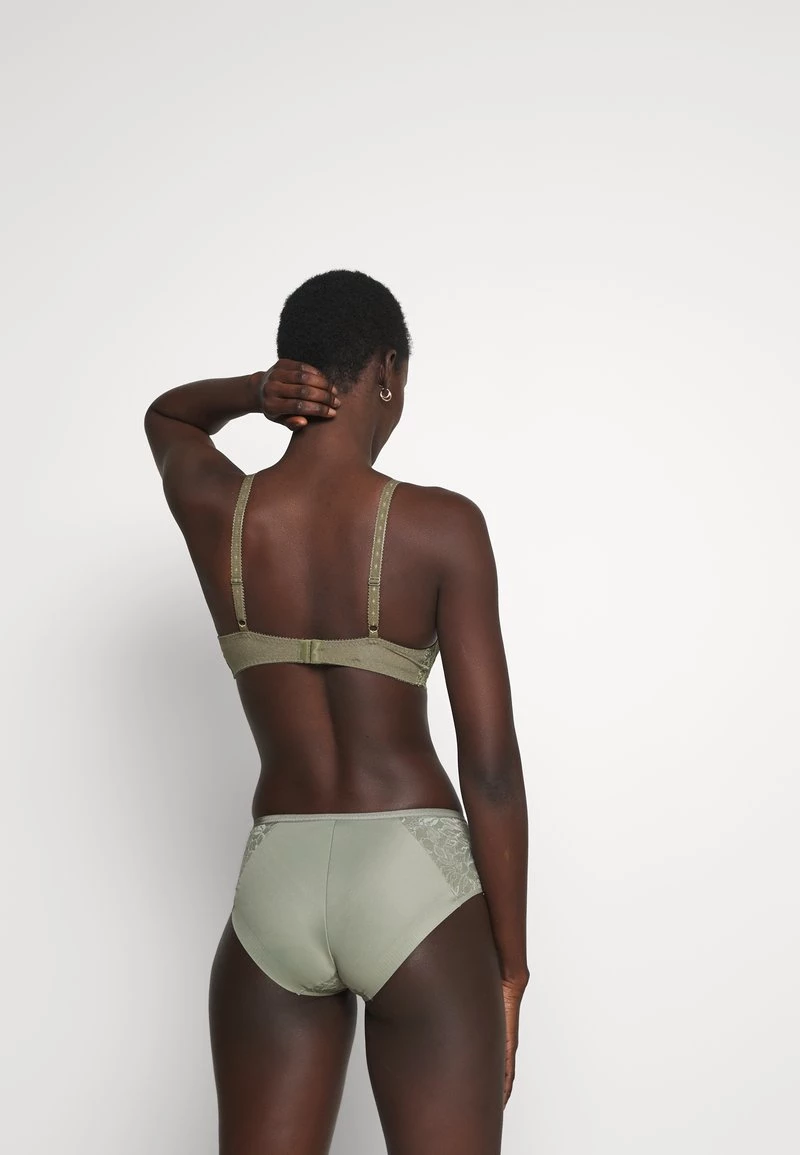 Triumph AMOURETTE Soutien Gorge à Armatures Sage Green Femme – Image 3