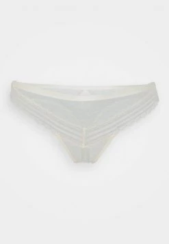 Triumph Femme TEMPTING HIPSTER String Vanilla