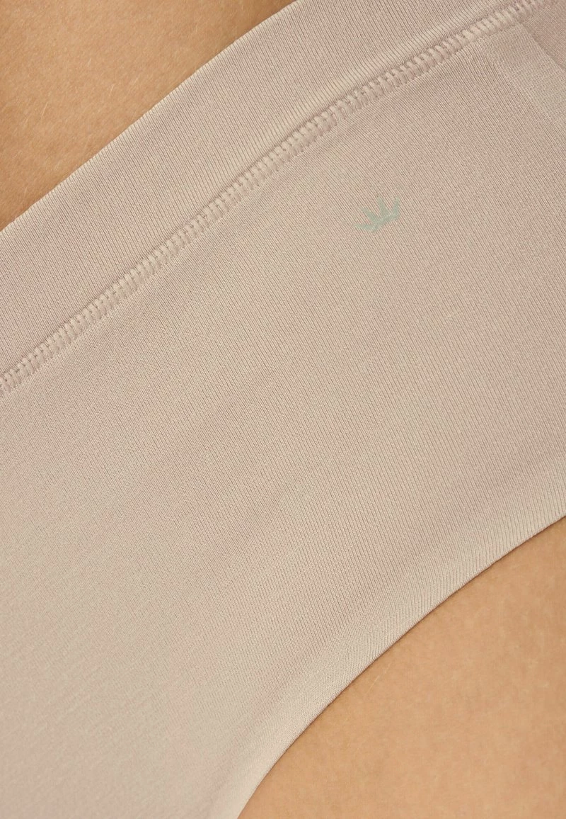 Triumph Femme HIPSTER SMART NATURAL Slip Neutral Beige – Image 4