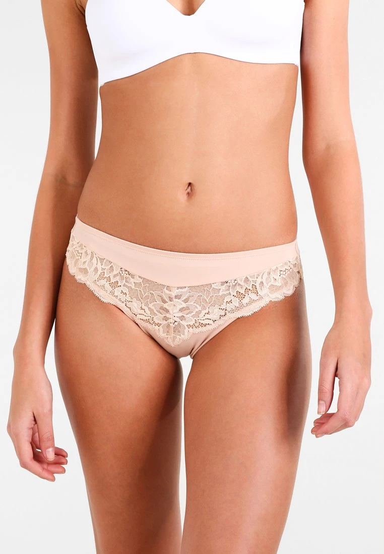 Triumph Femme AMOURETTE CHARM TAI Slip Neutral Beige